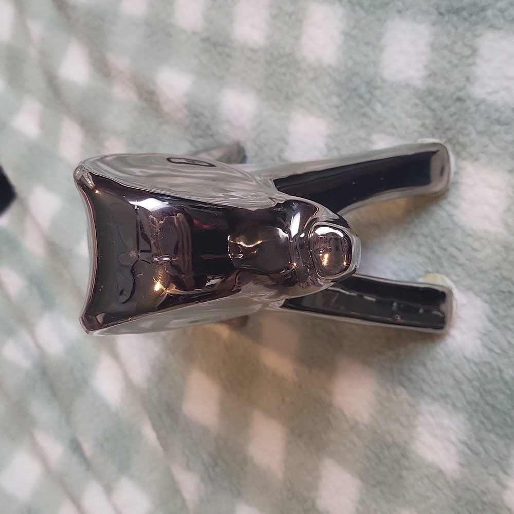 Adorable Silver Plated Elephant - Picture 2 of 6